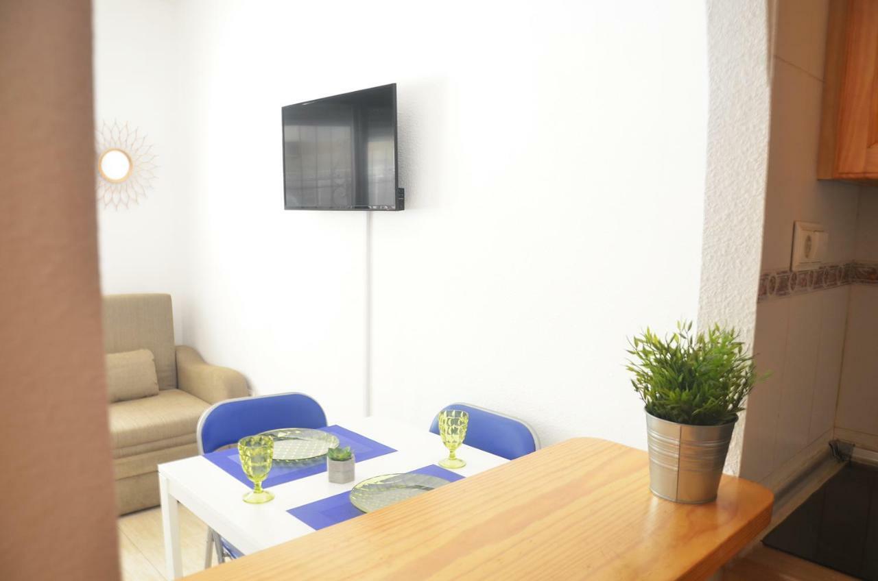 Pretty Studio With Swimming Pool Torrevieja Zewnętrze zdjęcie